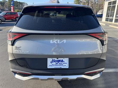 2024 Kia Sportage LX   - Photo 4 - Hayes, VA 23072