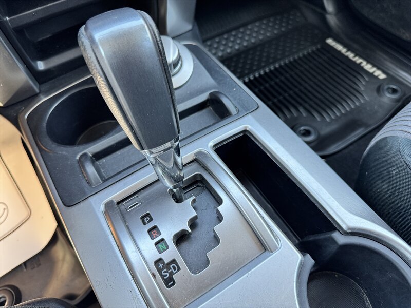 2018 Toyota 4Runner SR5 - Photo 22 - Hayes, VA 23072