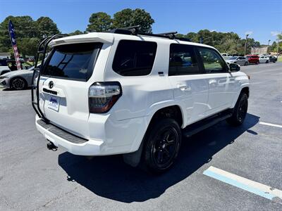 2018 Toyota 4Runner SR5 - Photo 5 - Hayes, VA 23072