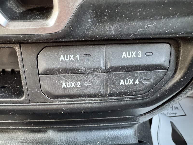 2020 Jeep Gladiator Sport S - Photo 21 - Hayes, VA 23072