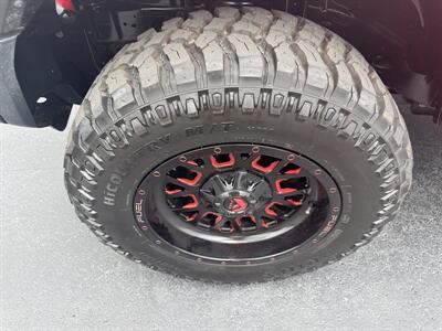 2020 Jeep Gladiator Sport S - Photo 9 - Hayes, VA 23072