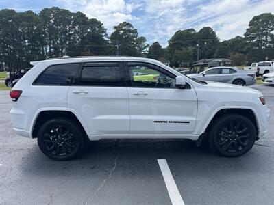 2021 Jeep Grand Cherokee Altitude 4x4   - Photo 6 - Hayes, VA 23072