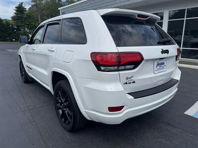 2021 Jeep Grand Cherokee Altitude 4x4   - Photo 3 - Hayes, VA 23072