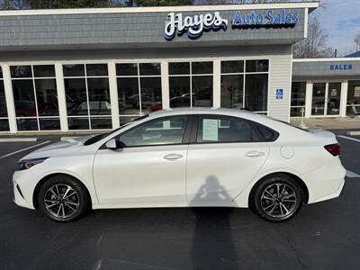 2024 Kia Forte LXS   - Photo 2 - Hayes, VA 23072