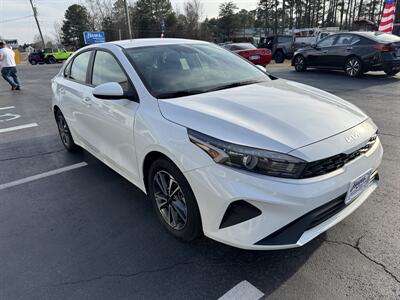 2024 Kia Forte LXS   - Photo 7 - Hayes, VA 23072
