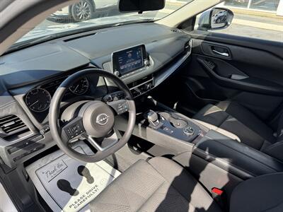 2024 Nissan Rogue SV   - Photo 16 - Hayes, VA 23072