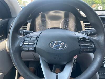 2019 Hyundai ELANTRA SEL   - Photo 18 - Hayes, VA 23072