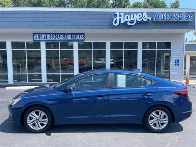 2019 Hyundai ELANTRA SEL   - Photo 2 - Hayes, VA 23072