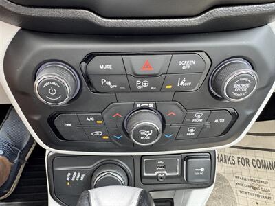 2021 Jeep Renegade Limited   - Photo 19 - Hayes, VA 23072
