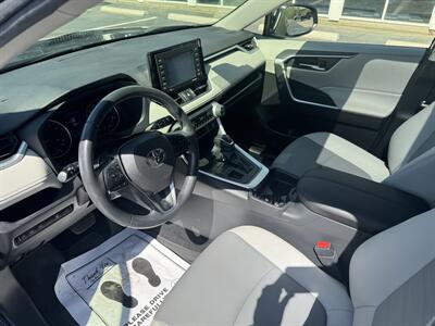 2021 Toyota RAV4 XLE Premium   - Photo 16 - Hayes, VA 23072