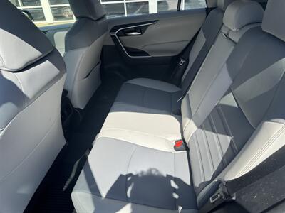 2021 Toyota RAV4 XLE Premium   - Photo 11 - Hayes, VA 23072