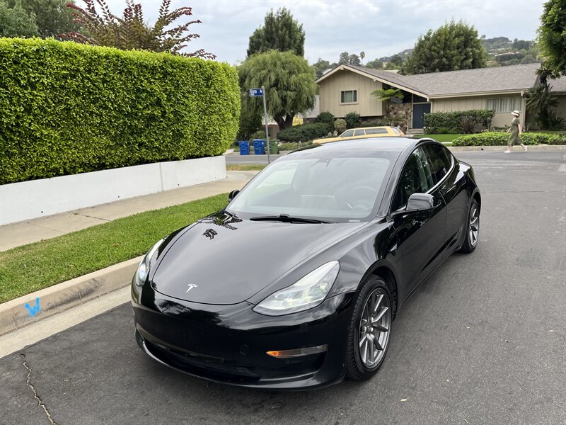 2021 Tesla Model 3 Long Range photo 3