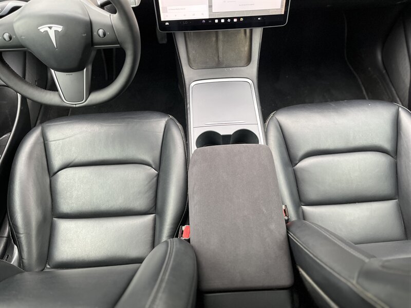 2021 Tesla Model 3 Long Range photo 30