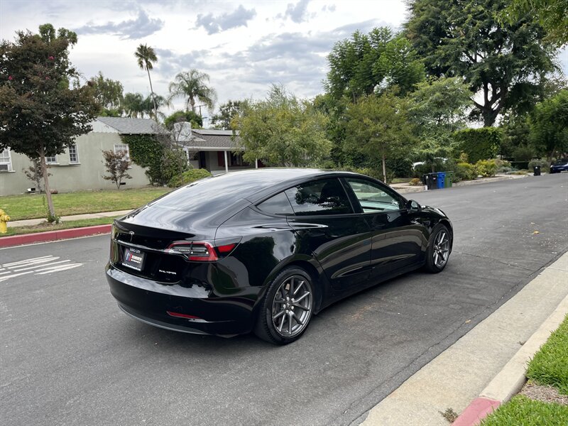 2021 Tesla Model 3 Long Range photo 18
