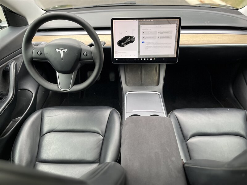 2021 Tesla Model 3 Long Range photo 27