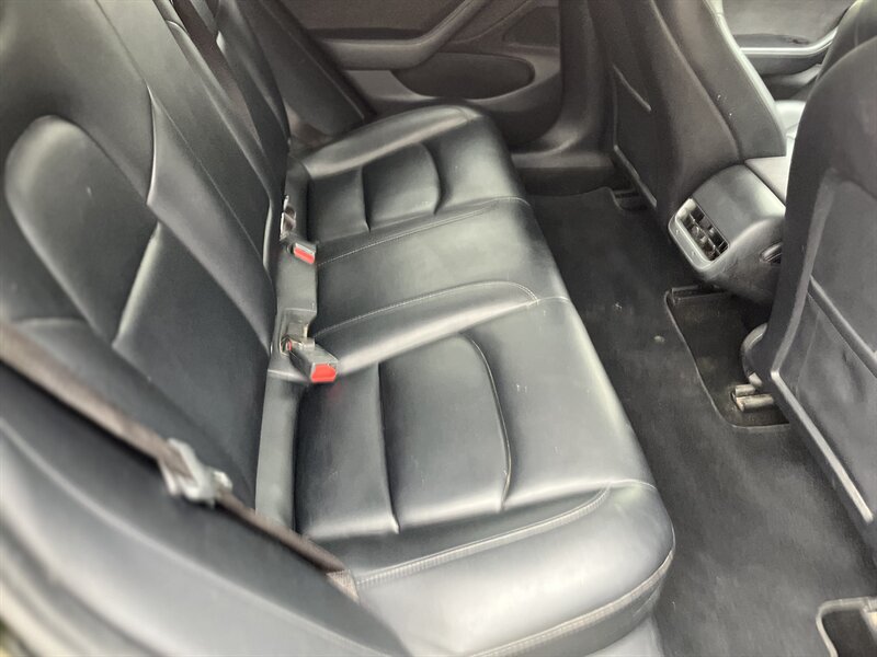 2021 Tesla Model 3 Long Range photo 32