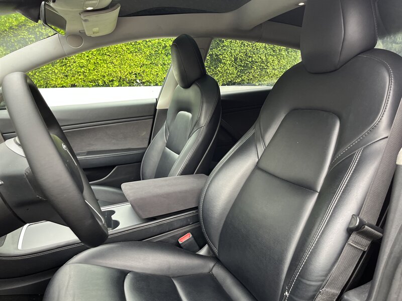 2021 Tesla Model 3 Long Range photo 23