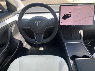 2021 Tesla Model 3 Standard Range Plus   - Photo 26 - Studio City, CA 91604