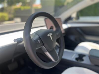 2021 Tesla Model 3 Standard Range Plus   - Photo 36 - Studio City, CA 91604
