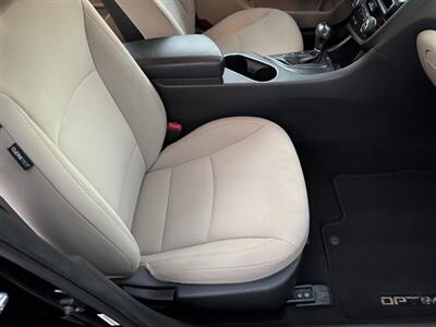 2014 Kia Optima Hybrid LX   - Photo 49 - Studio City, CA 91604