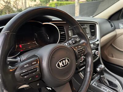 2014 Kia Optima Hybrid LX   - Photo 28 - Studio City, CA 91604