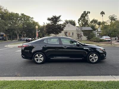2014 Kia Optima Hybrid LX   - Photo 19 - Studio City, CA 91604