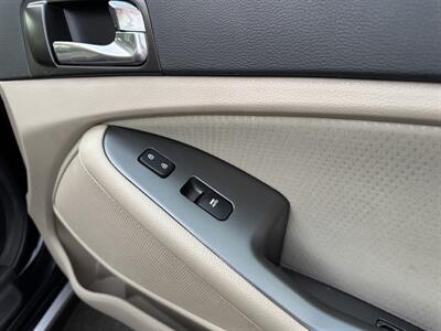 2014 Kia Optima Hybrid LX   - Photo 52 - Studio City, CA 91604