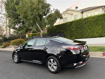 2014 Kia Optima Hybrid LX   - Photo 11 - Studio City, CA 91604