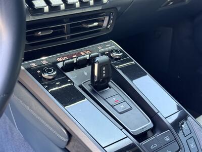 2021 Porsche 911 Carrera   - Photo 40 - Studio City, CA 91604