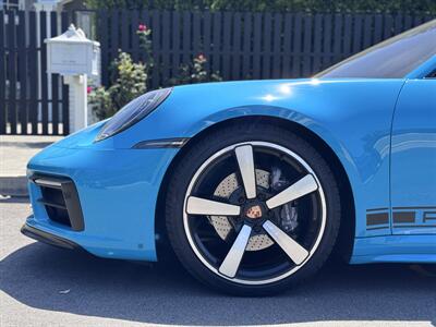 2021 Porsche 911 Carrera   - Photo 31 - Studio City, CA 91604