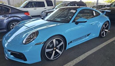 2021 Porsche 911 Carrera - Photo 1 - Studio City, CA 91604