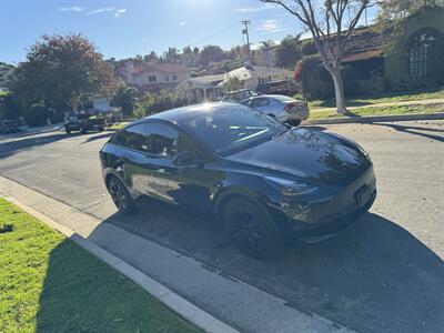 2023 Tesla Model Y Long Range   - Photo 46 - Studio City, CA 91604