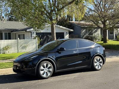 2023 Tesla Model Y Long Range   - Photo 22 - Studio City, CA 91604