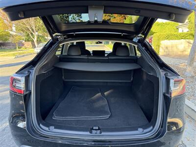2023 Tesla Model Y Long Range   - Photo 48 - Studio City, CA 91604