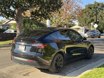 2023 Tesla Model Y Long Range   - Photo 36 - Studio City, CA 91604