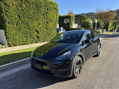 2023 Tesla Model Y Long Range   - Photo 4 - Studio City, CA 91604