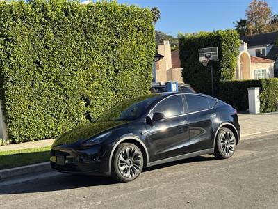 2023 Tesla Model Y Long Range   - Photo 31 - Studio City, CA 91604