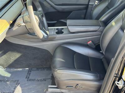 2023 Tesla Model Y Long Range   - Photo 30 - Studio City, CA 91604