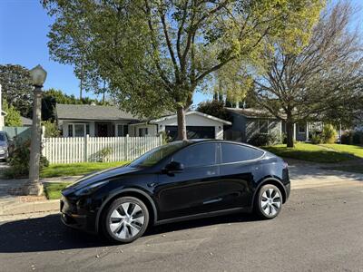 2023 Tesla Model Y Long Range   - Photo 9 - Studio City, CA 91604