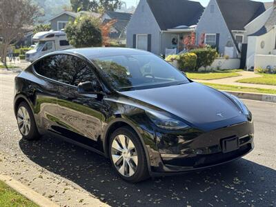 2023 Tesla Model Y Long Range   - Photo 20 - Studio City, CA 91604