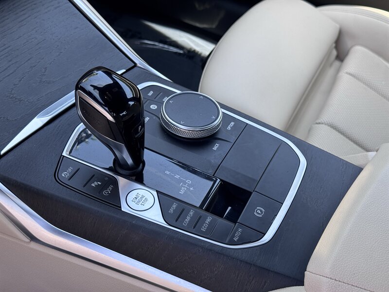 2022 BMW 3 Series 330i - Photo 28