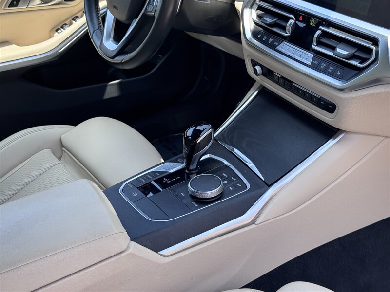 2022 BMW 3 Series 330i - Photo 53