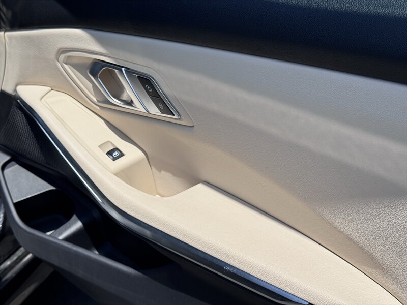 2022 BMW 3 Series 330i - Photo 46