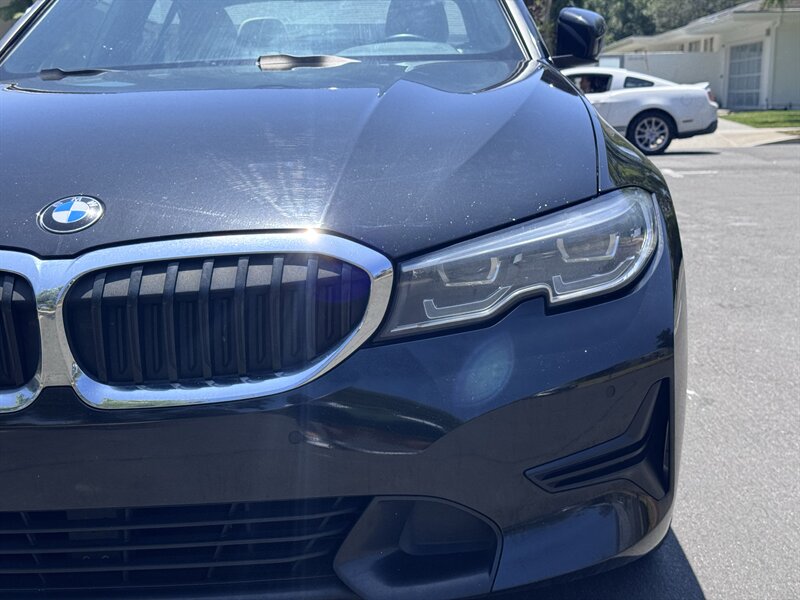 2022 BMW 3 Series 330i - Photo 8