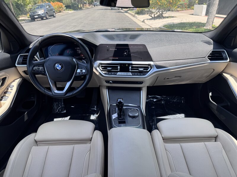 2022 BMW 3 Series 330i - Photo 37