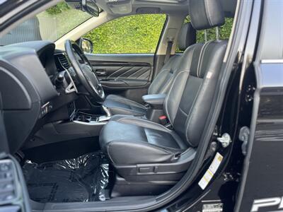 2018 Mitsubishi Outlander PHEV GT   - Photo 23 - Studio City, CA 91604