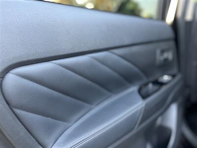 2018 Mitsubishi Outlander PHEV GT   - Photo 34 - Studio City, CA 91604