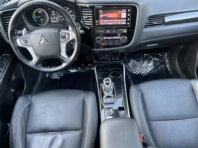 2018 Mitsubishi Outlander PHEV GT   - Photo 40 - Studio City, CA 91604