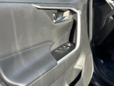 2021 Toyota RAV4 XLE - Photo 67 - Studio City, CA 91604