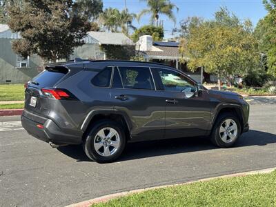 2021 Toyota RAV4 XLE - Photo 48 - Studio City, CA 91604
